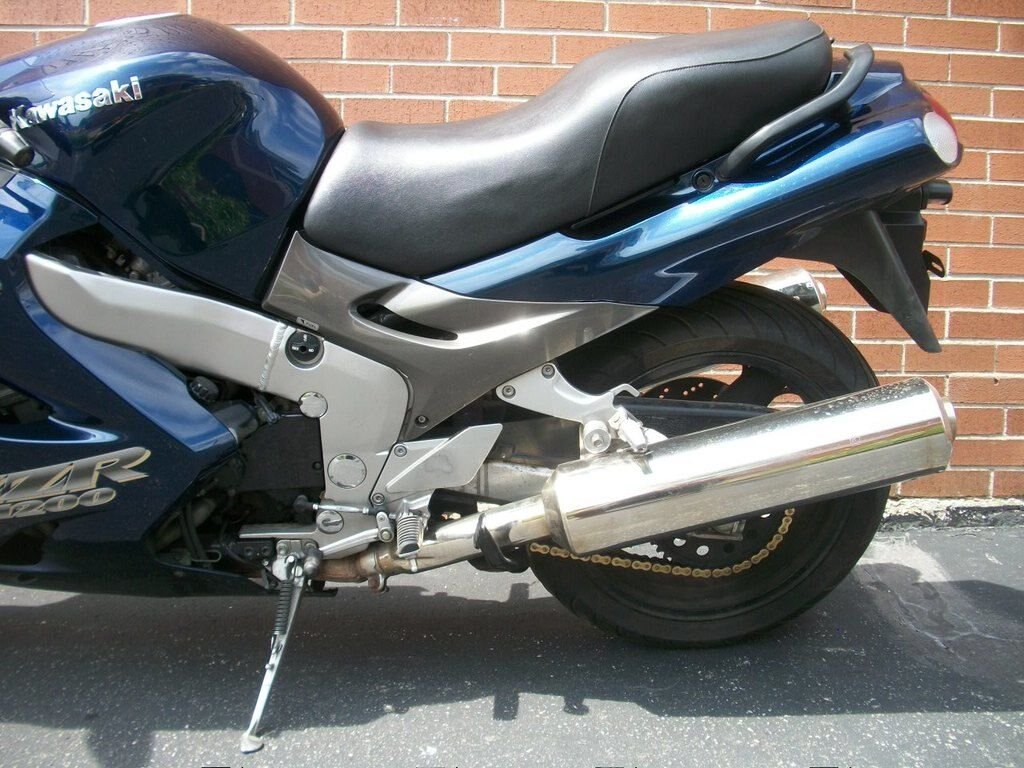 2005 Kawasaki ZZR1200