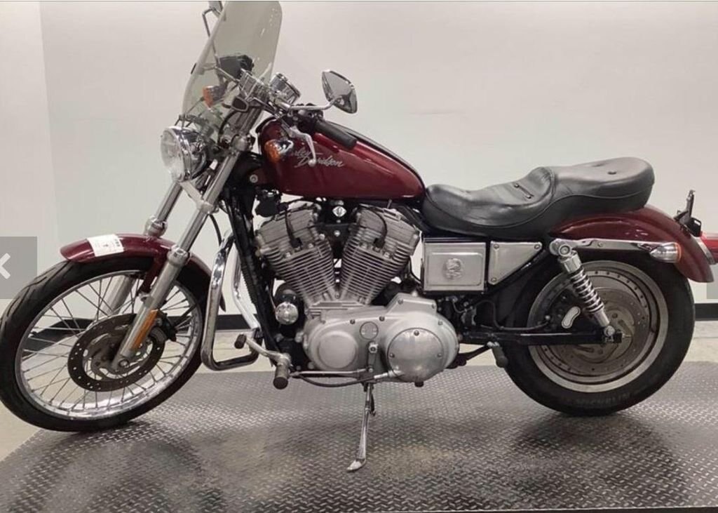 2002 Harley Davidson® XL 883C