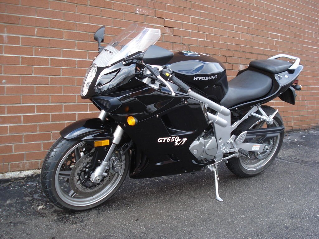2006 Hyosung GT650 S/T SOLD