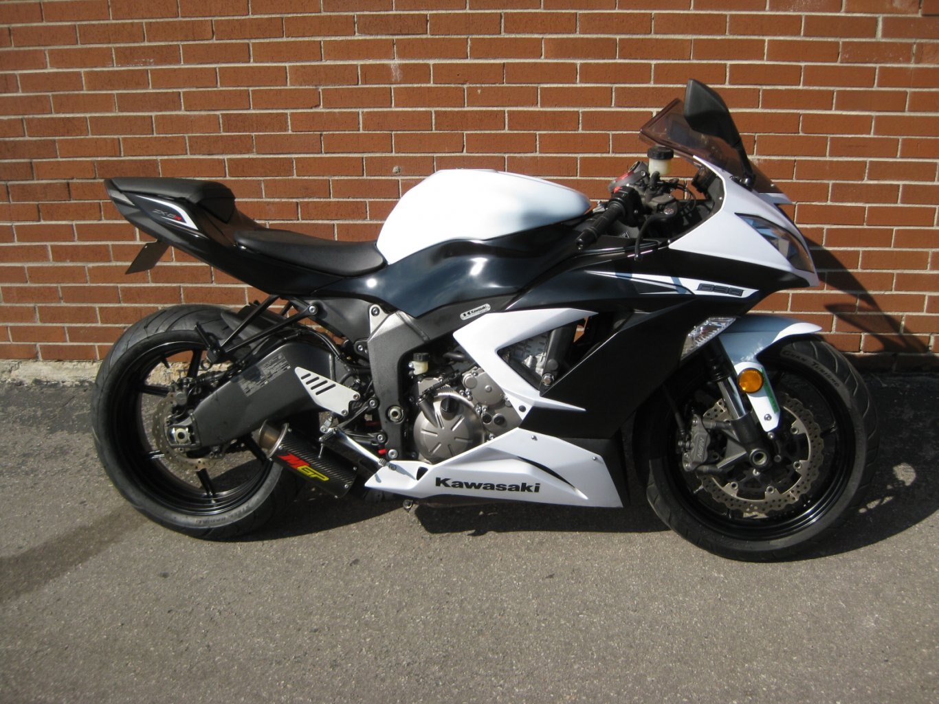 2013 Kawasaki Ninja ZX 6R ABS SOLD CONGRATULATIONS PARAM ON YOUR NEW RIDE FOR 2023!