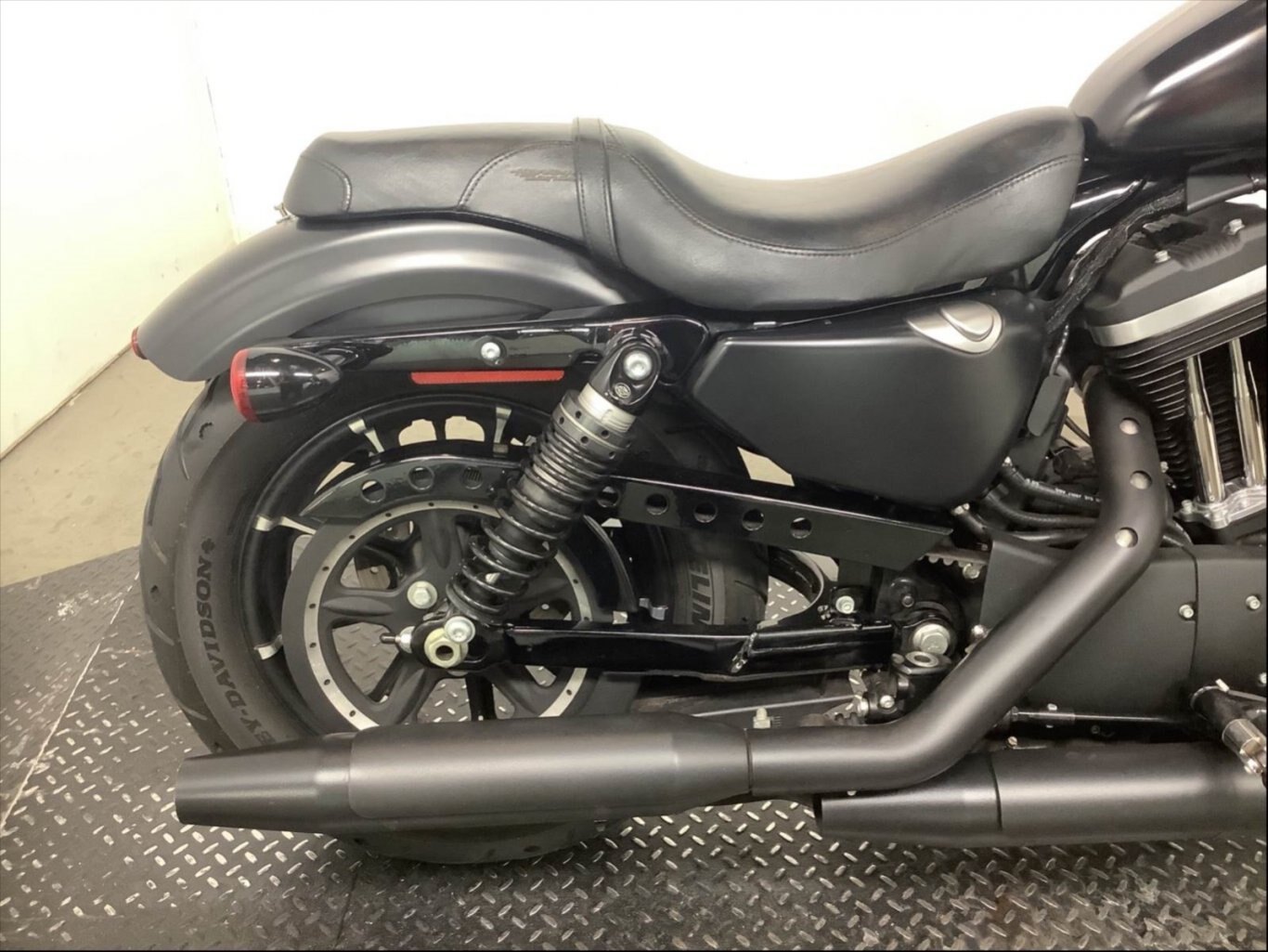 2018 Harley Davidson Sportster XL883N Iron
