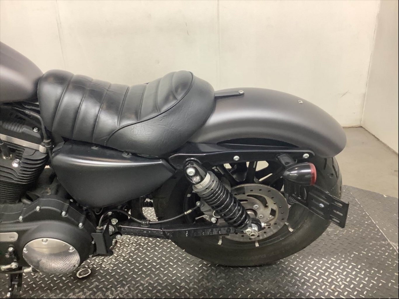 2016 Harley Davidson Sportster Iron 883