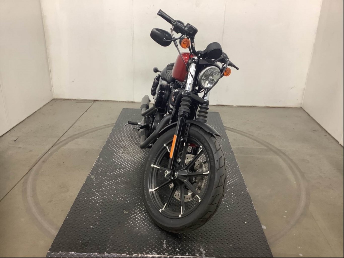 2019 Harley Davidson® XL883N Iron 883™ 