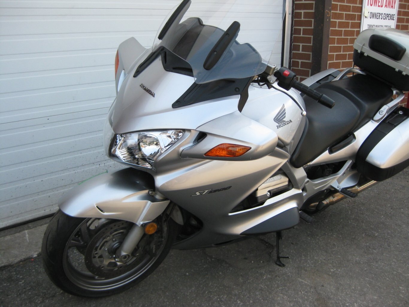 2007 Honda ST1300ABS SOLD CONGRATULATIONS GARY, WELCOME TO THE WORLD OF COMFORT ON YOUR NEW SPORT TOURING!!