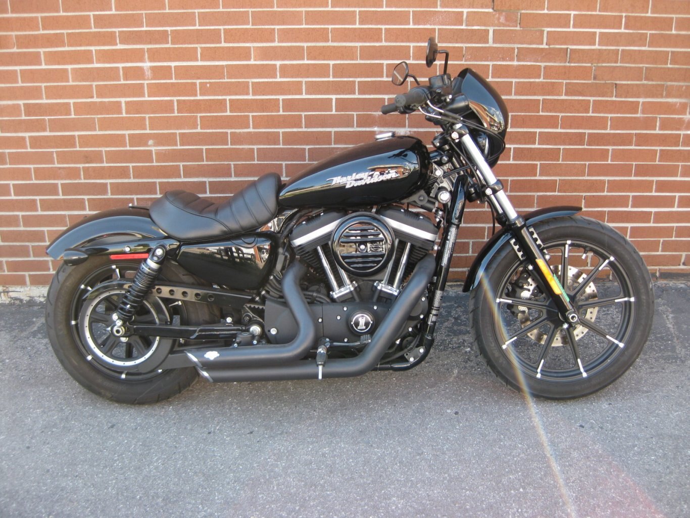 2020 Harley-Davidson XL883N Iron