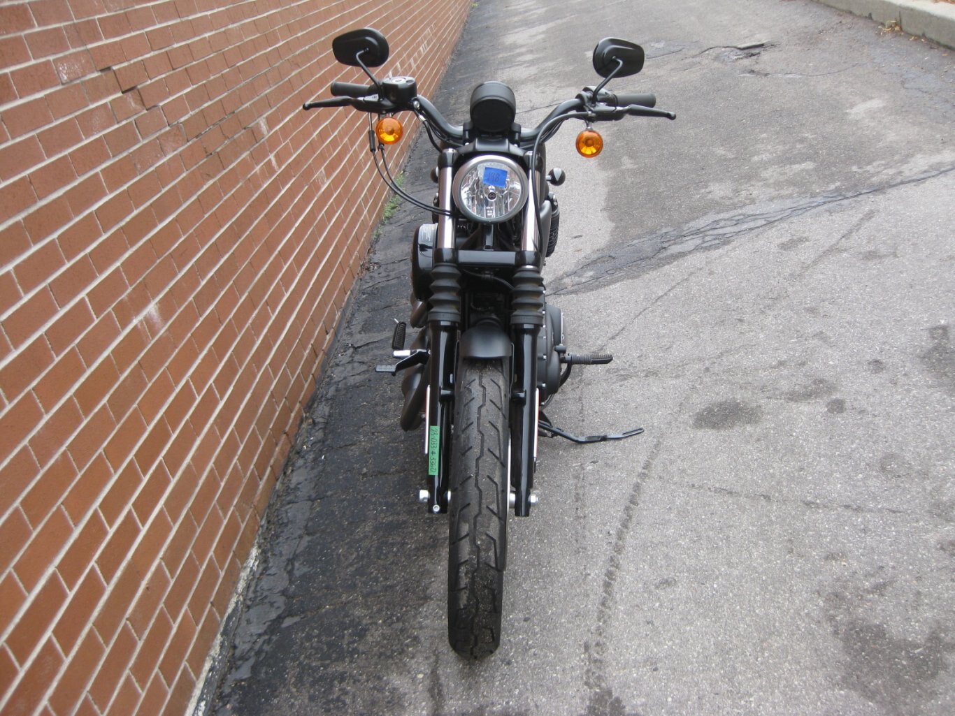 2019 Harley Davidson® XL883N Iron 883™