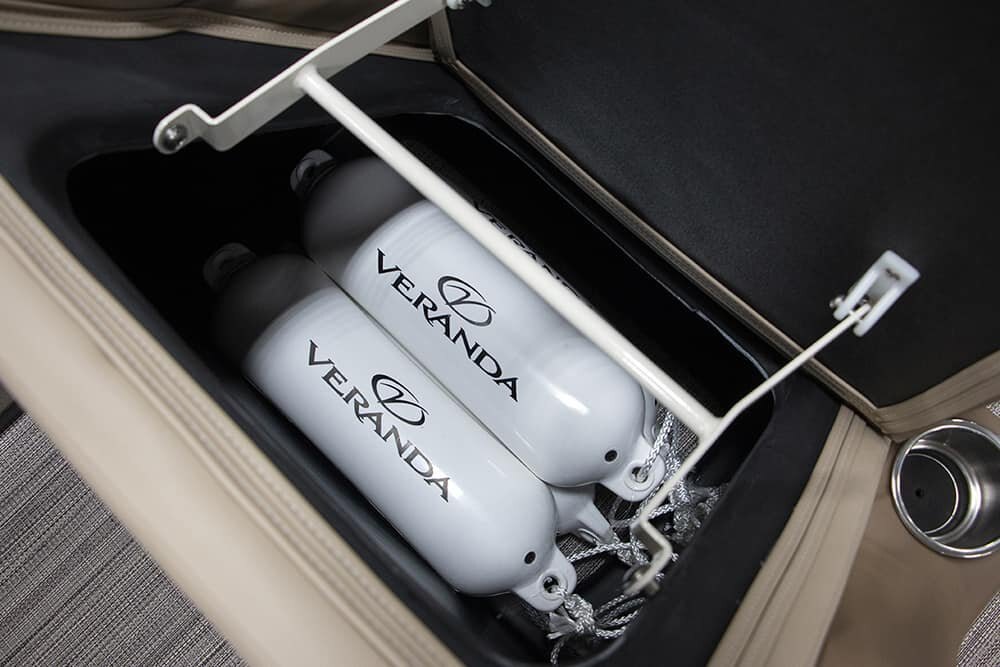 Veranda VF252plus2 Luxury Package Tri Toon