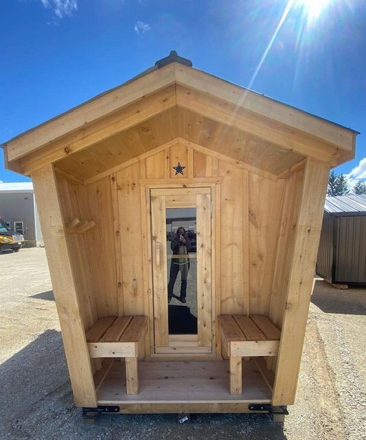 8x10 Birdhouse Sauna