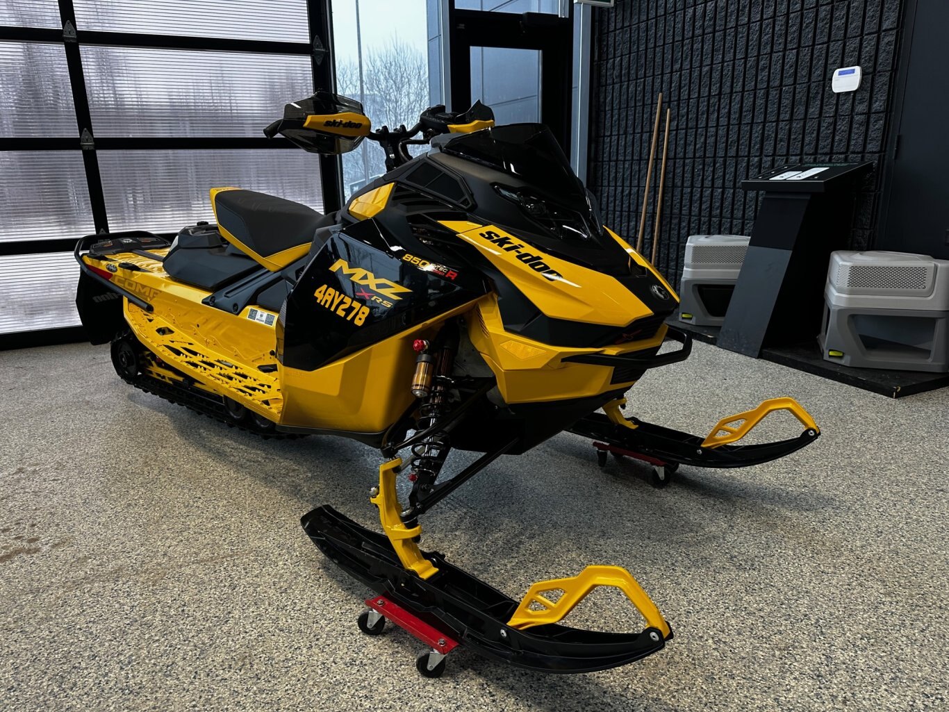2024 Ski-Doo MXZ X-RS 850E-Tec Turbo R Competition Package