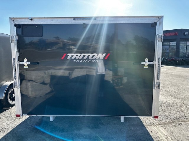 2024 Triton TC118 LR