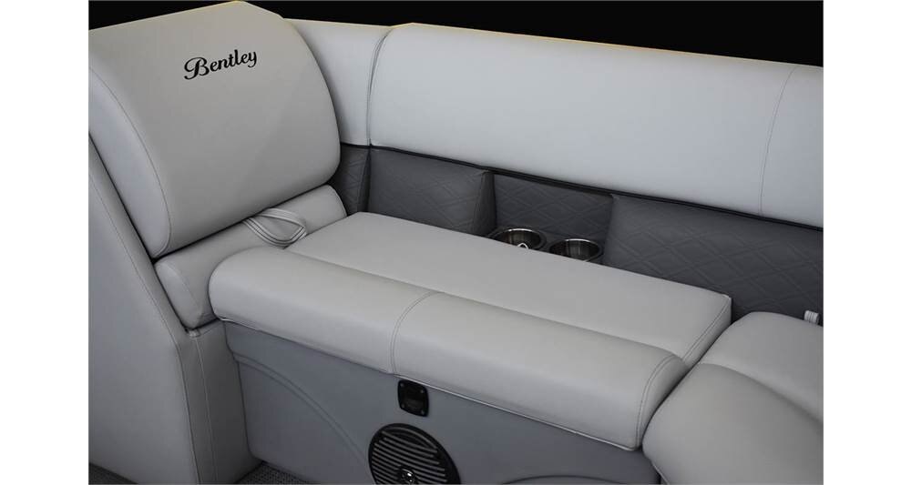 Bentley 200 Cruise
