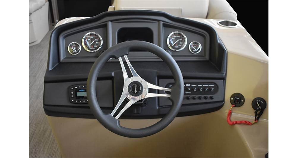 Bentley 220 Navigator