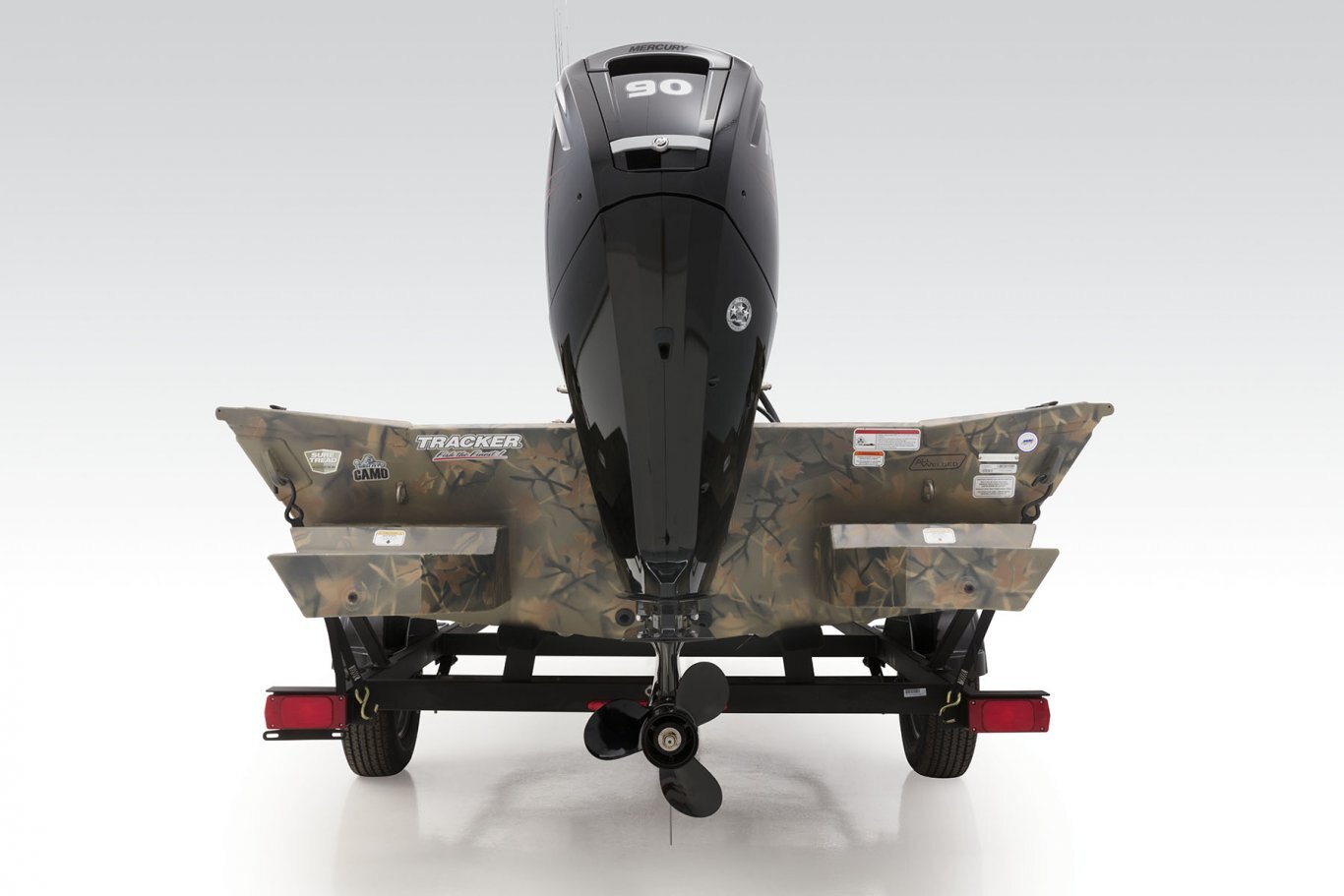 2023 Tracker GRIZZLY® 1860 CC