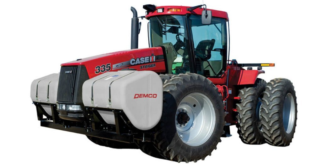Demco - 600 Gallon Quick Tach Fertilizer Tanks for 4 Wheel Drive Tractors