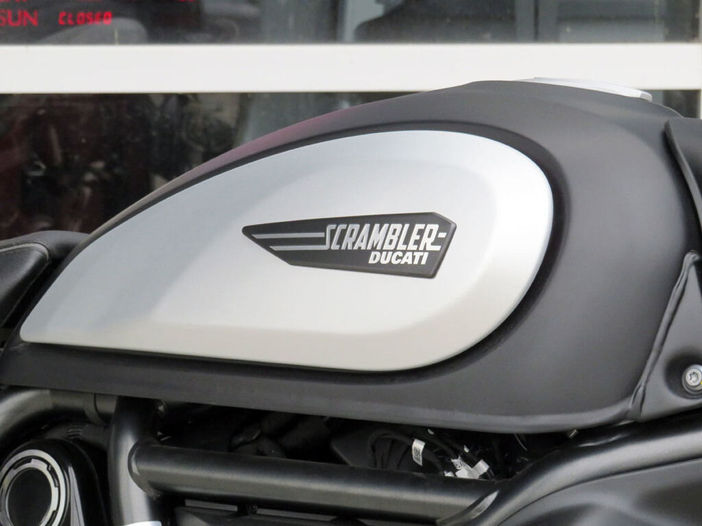 2023 Ducati Scrambler Icon Dark