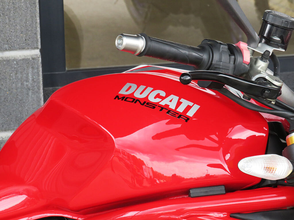 2017 Ducati Monster 1200 S Red