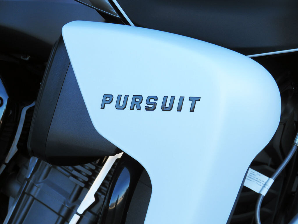 2024 Indian Motorcycle Pursuit Dark Horse w/PowerBand Audio Pkg Icon Ghost White Metallic Smoke