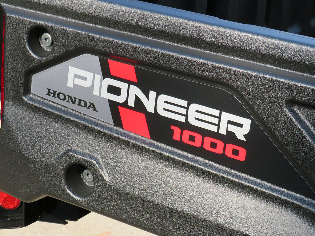 2023 Honda Pioneer 1000 3 EPS