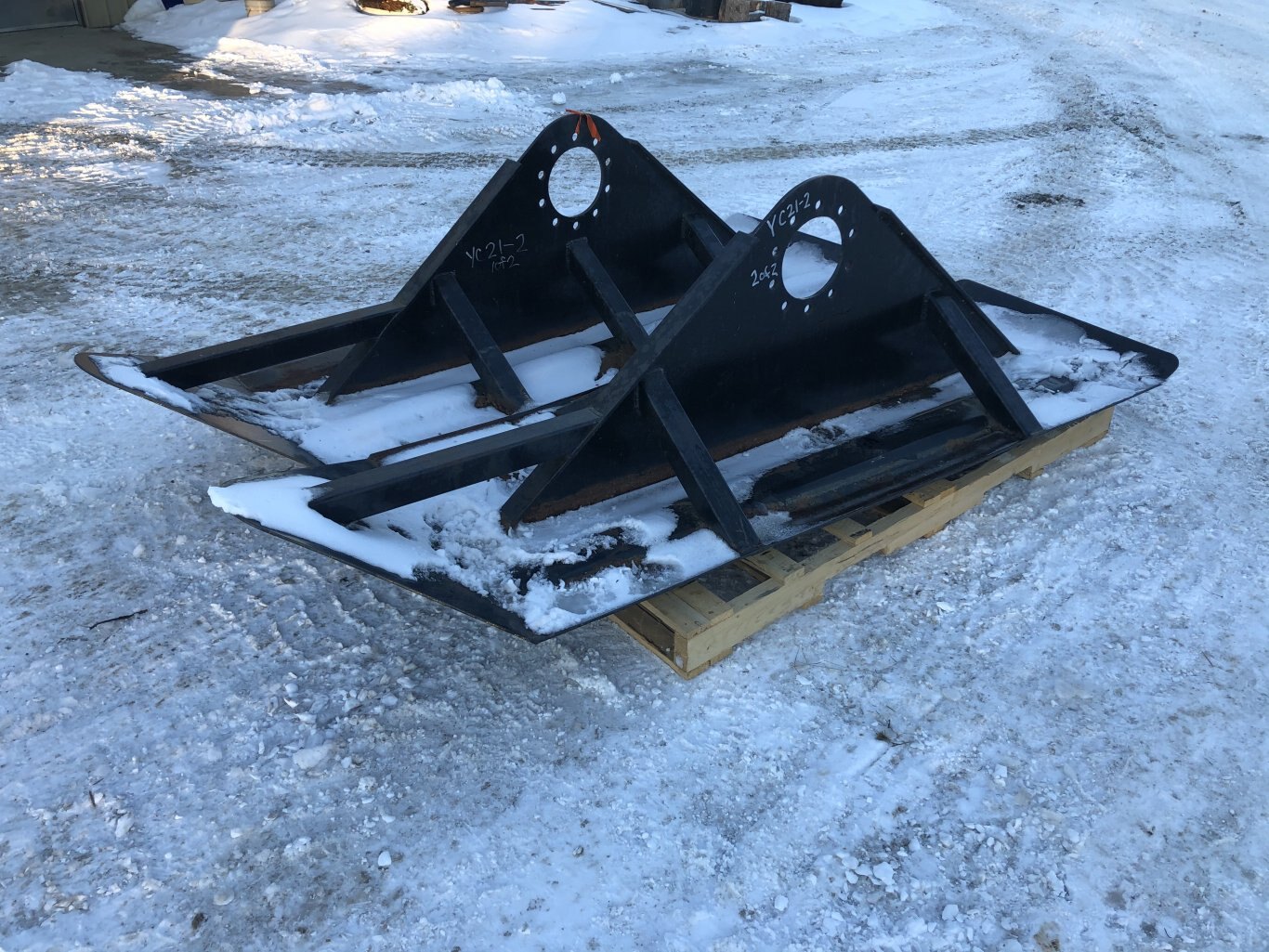 Unused Truck Tractor HD Snow Skis