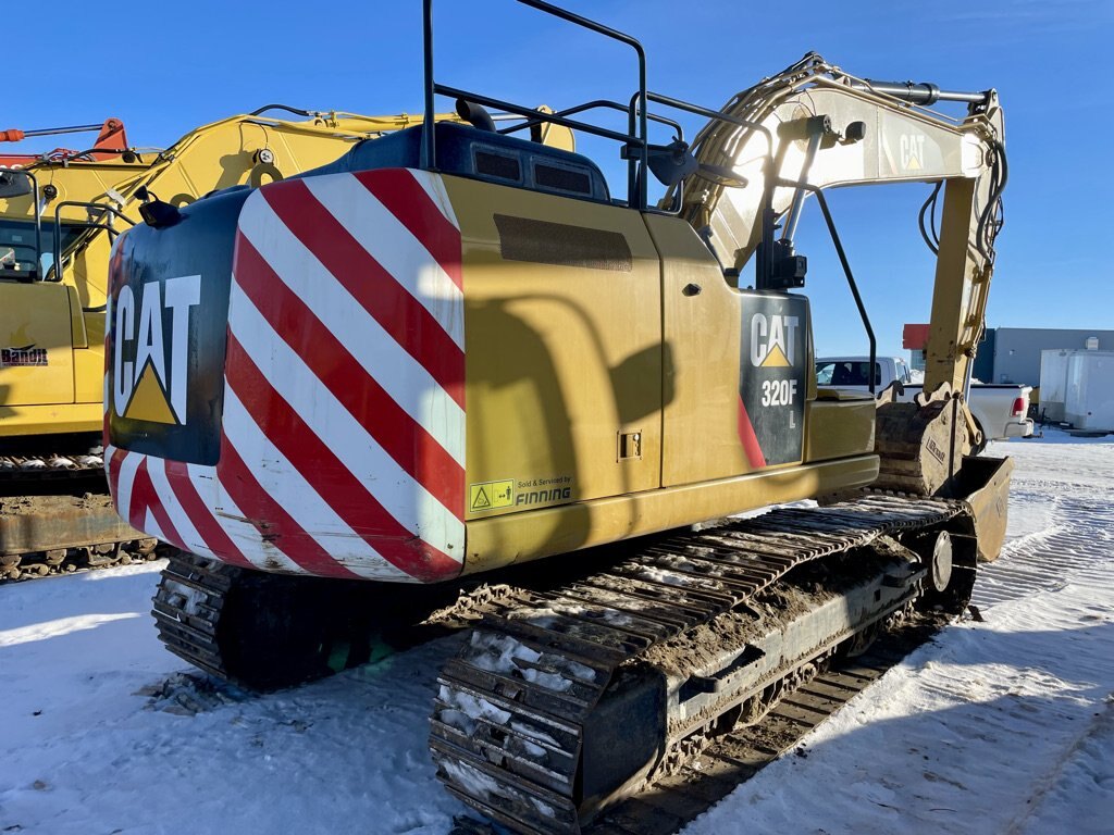 2018 Caterpillar 320FL Excavator
