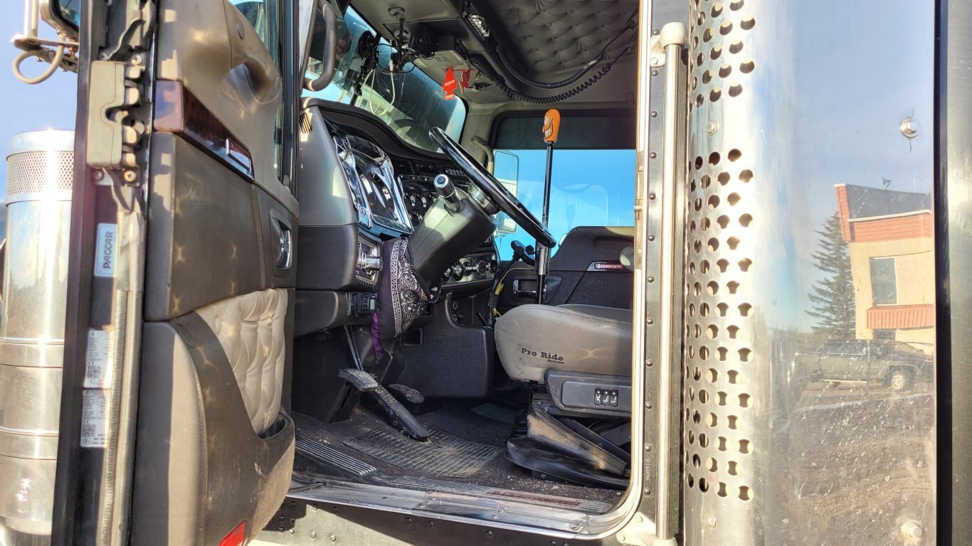 2014 Kenworth W900 T/A Truck Tractor