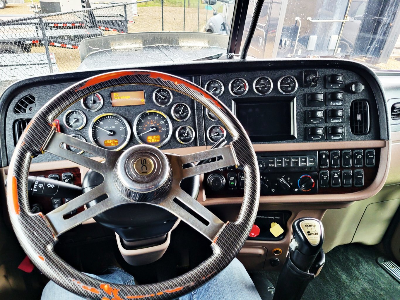 2014 Peterbilt 389 Tandem Truck Tractor