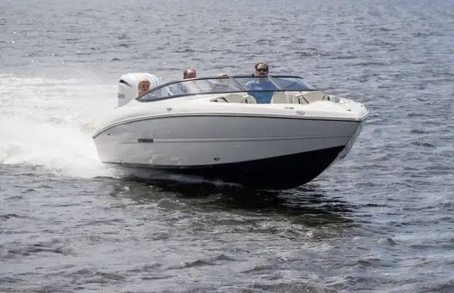 2024 STINGRAY 23 OSX White 250 horsepower Mercury Outboard