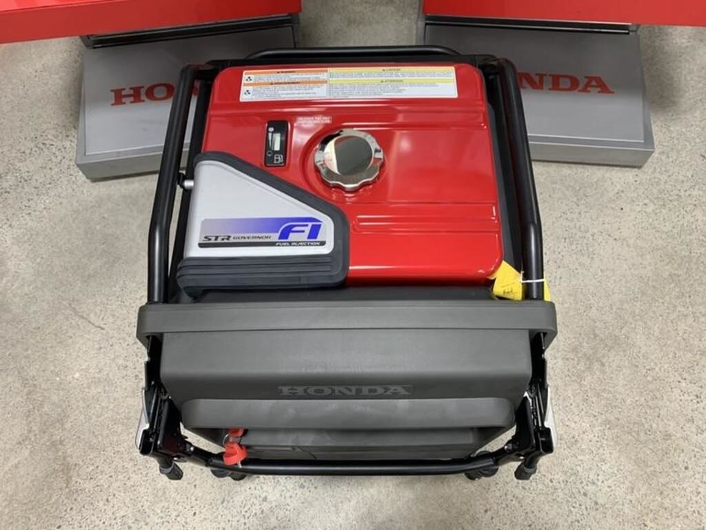 Honda Power EU7000iSC (Ultra quiet Home/RV Back Up)