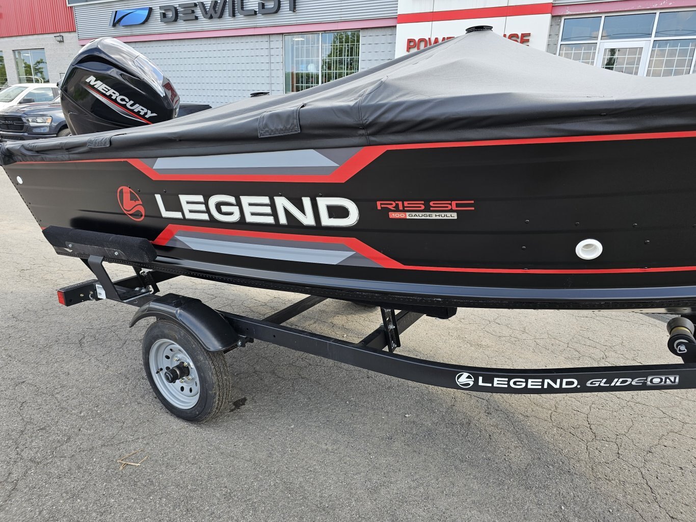 Legend Boats R SERIES R15 SC Save $1000!