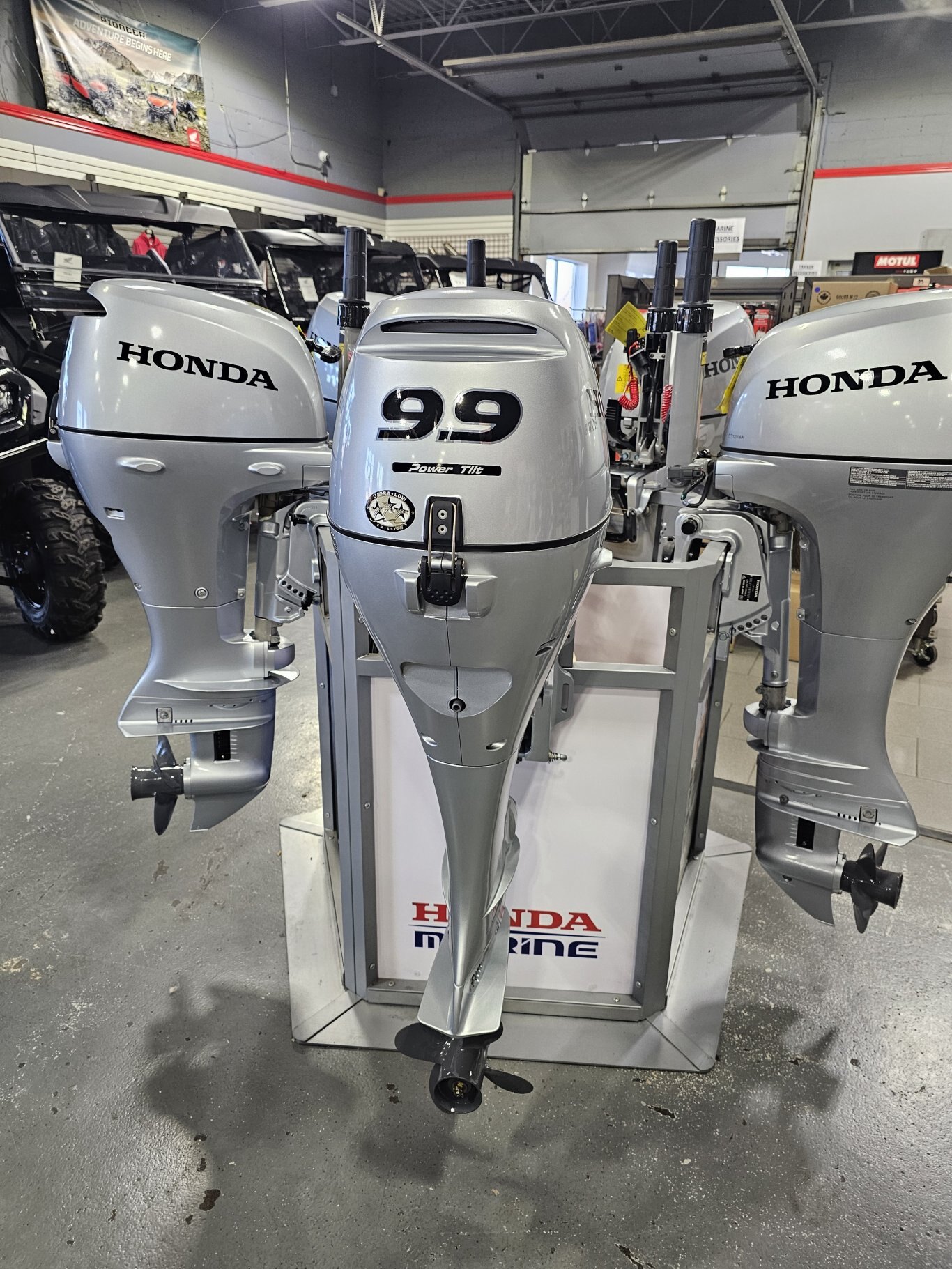 Honda Marine Products Dewildt Marine & Powersports in Hamilton