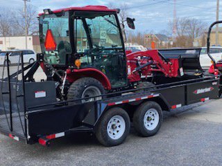 2022 Mahindra Emax 25L Cab Tractor Winter Trailer Package /Wk