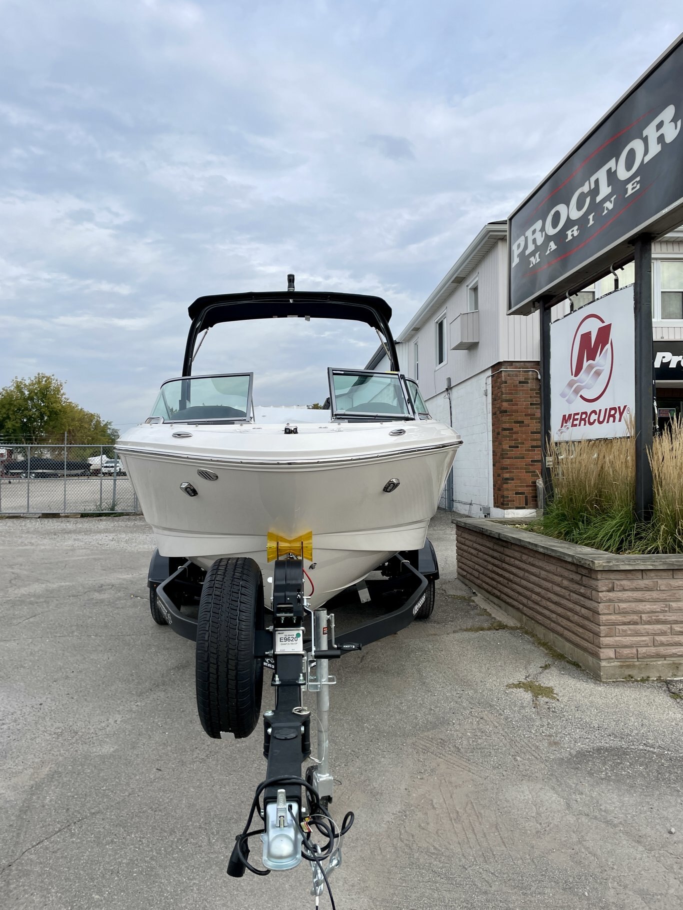 2024 Chaparral 21 SSI