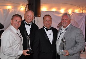 CANADIAN DEALERS RECOGNIZED AT GROUPE BENETEAU DEALER MEETING