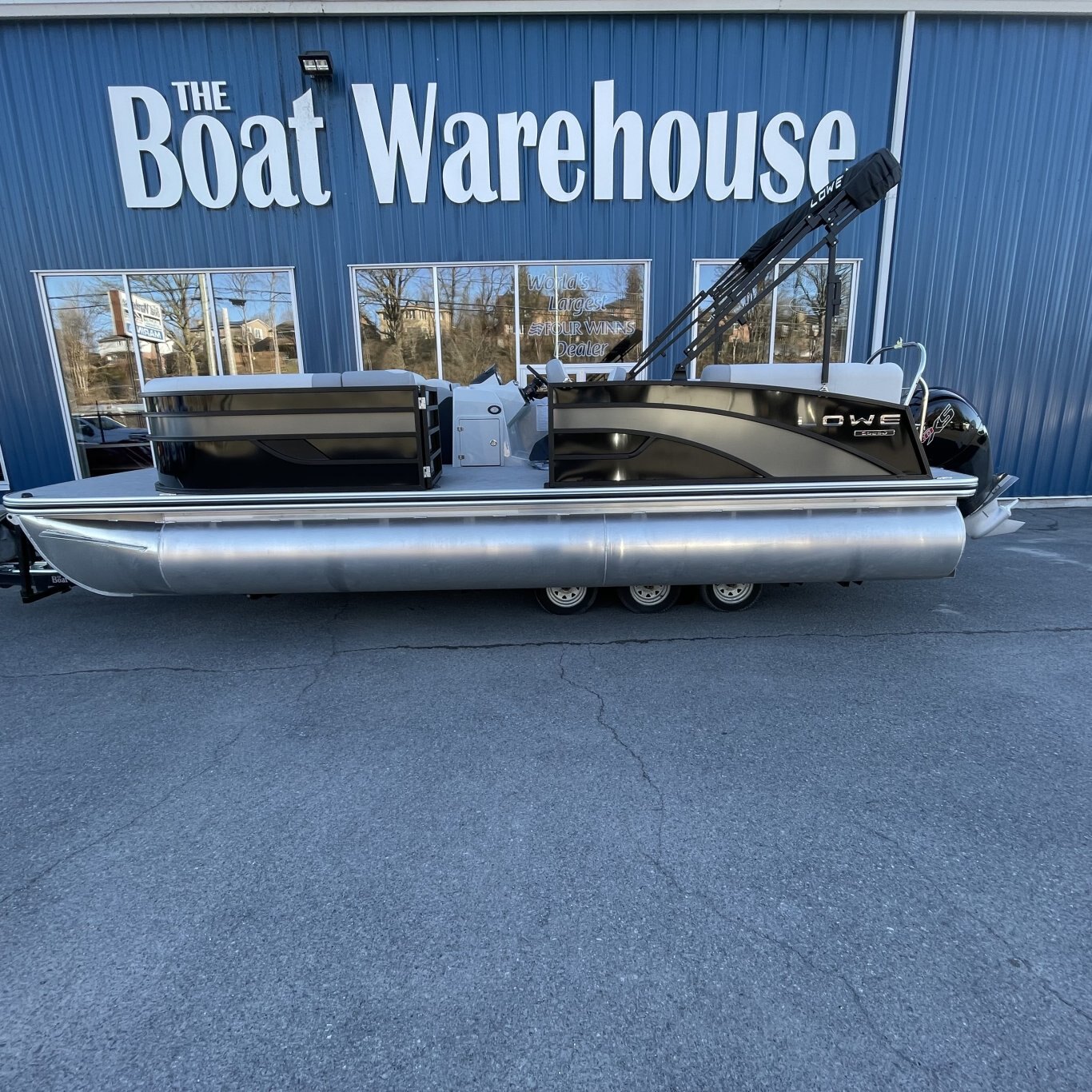 Lowe Boats SS 230 WV