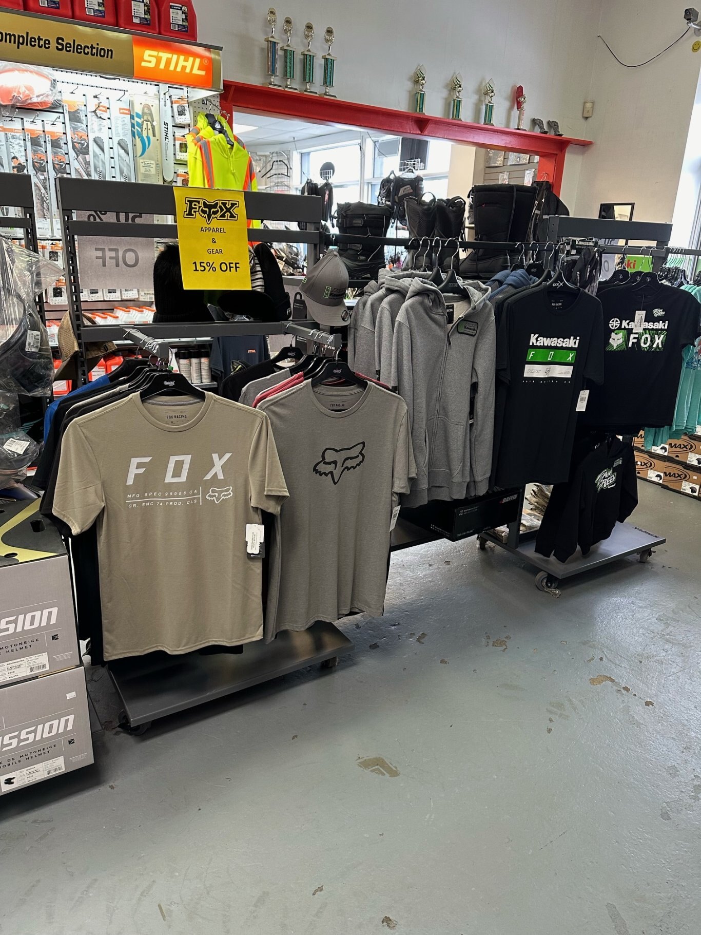 FOX CLOTHING ON SALE 20% OFF