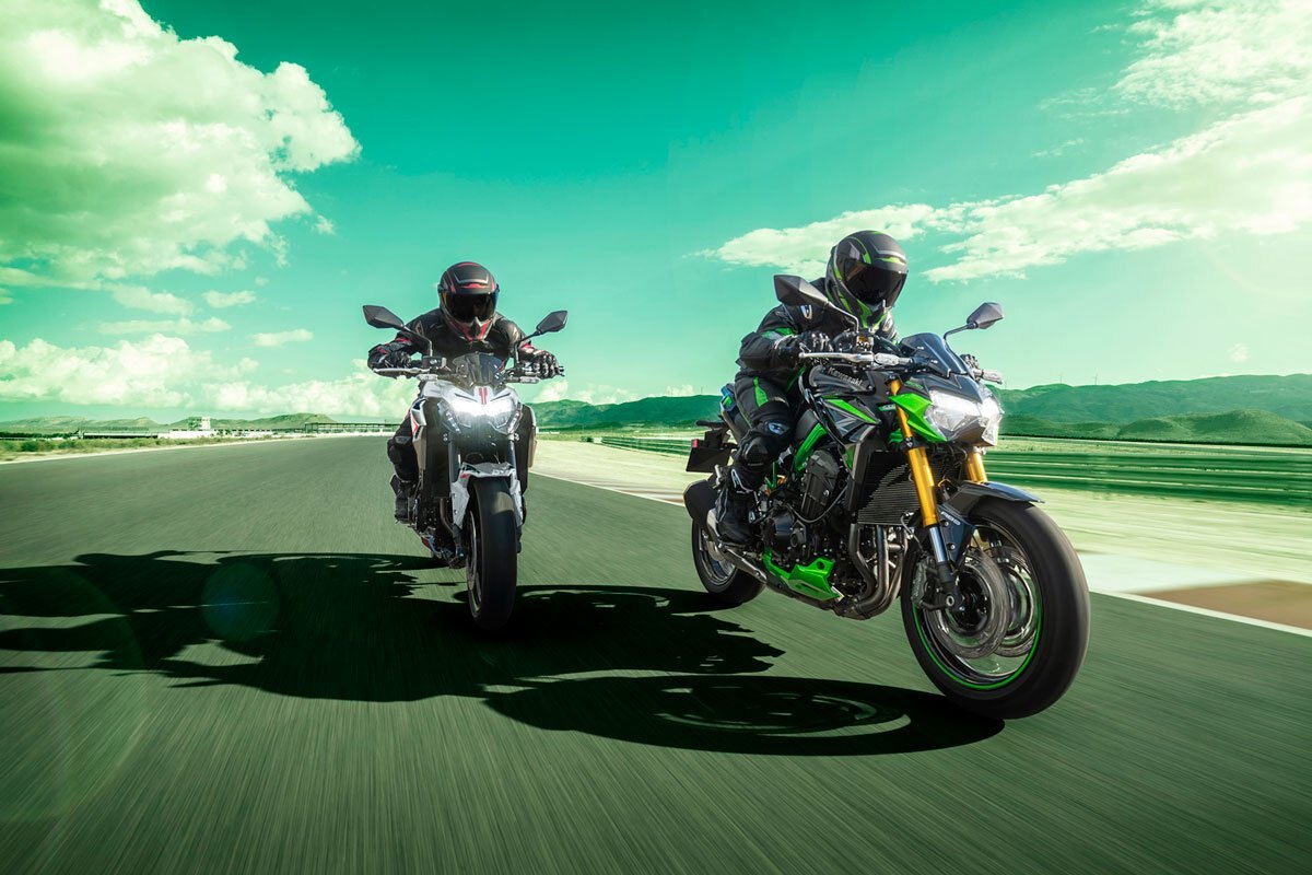 2024 Kawasaki Z900 SE THE LEADER IN PERFORMANCE NAKED SPORT BIKES SPECIAL EDITION ONE ONLY UPGRADED FEATURES