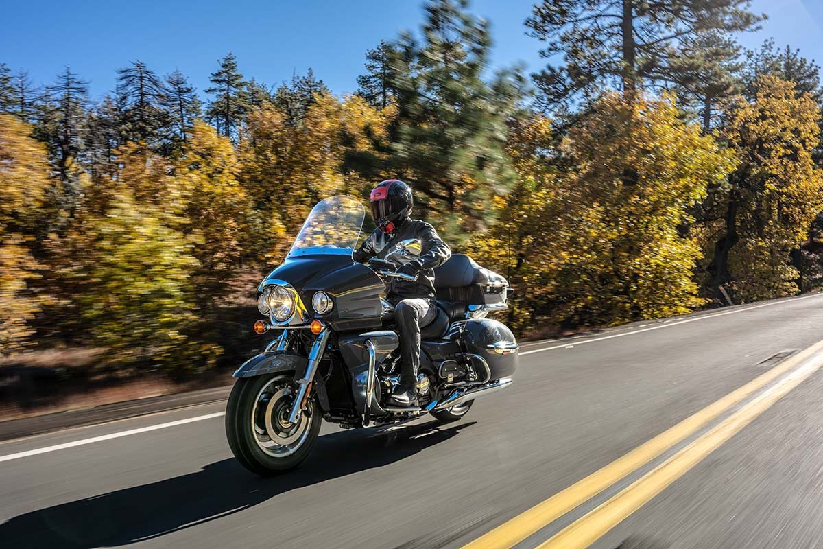 2024 Kawasaki VULCAN 1700 VOYAGER TOURING COMFORT AND PERFORMANCE WITHOUT BREAKING THE BANK