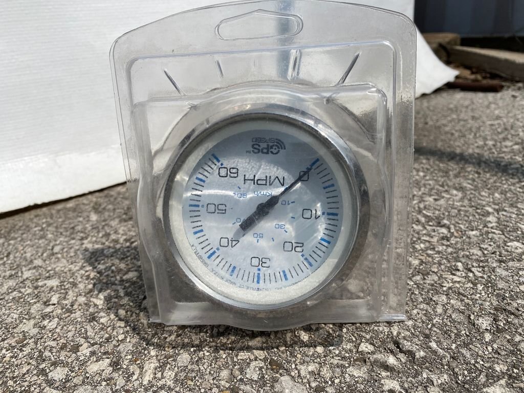 Faria GPS Speedometer 60 MPH 33839