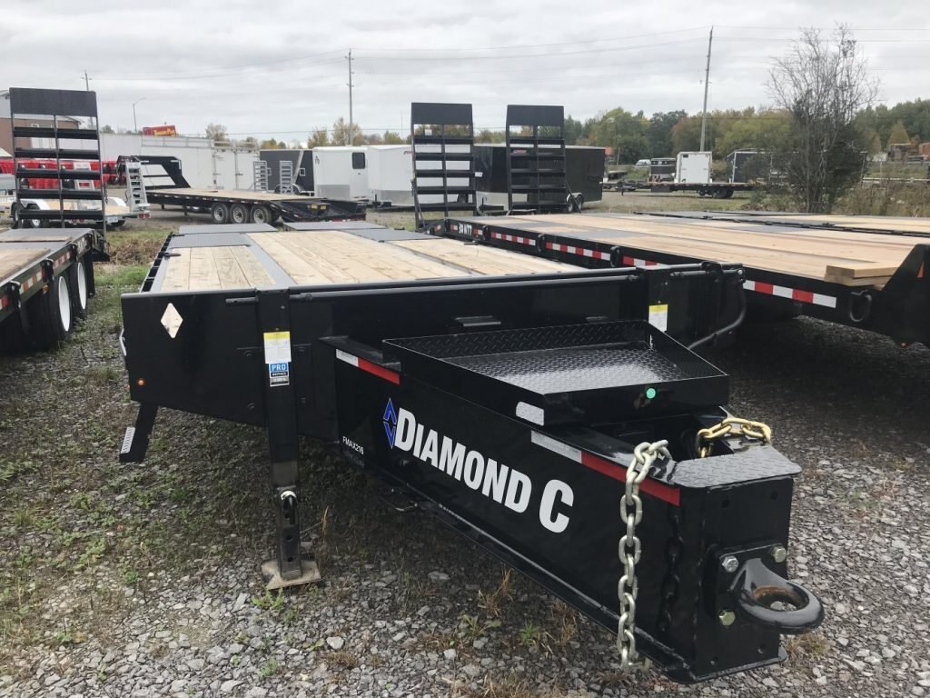 Diamond C 25' Deck Over Equipment Trailer