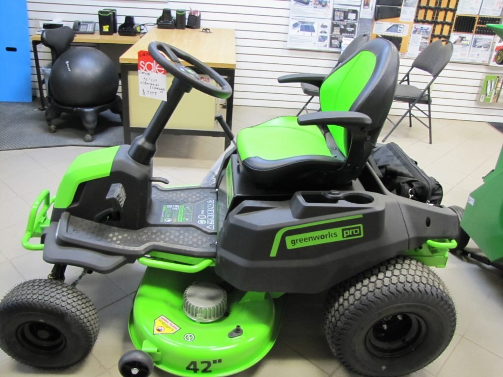 Greenworks 42in. Electric Ride On Mower