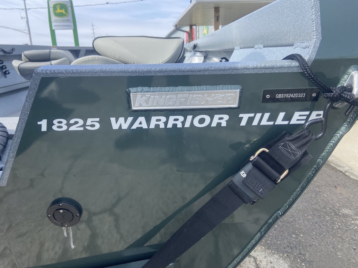 Kingfisher 1825 Warrior Tiller Yamaha F70LB