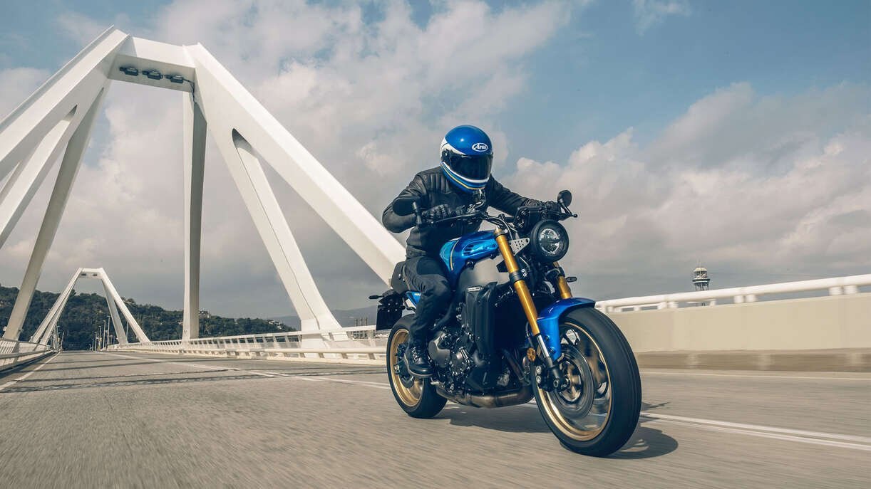 2023 Yamaha XSR900 Légende Bleu