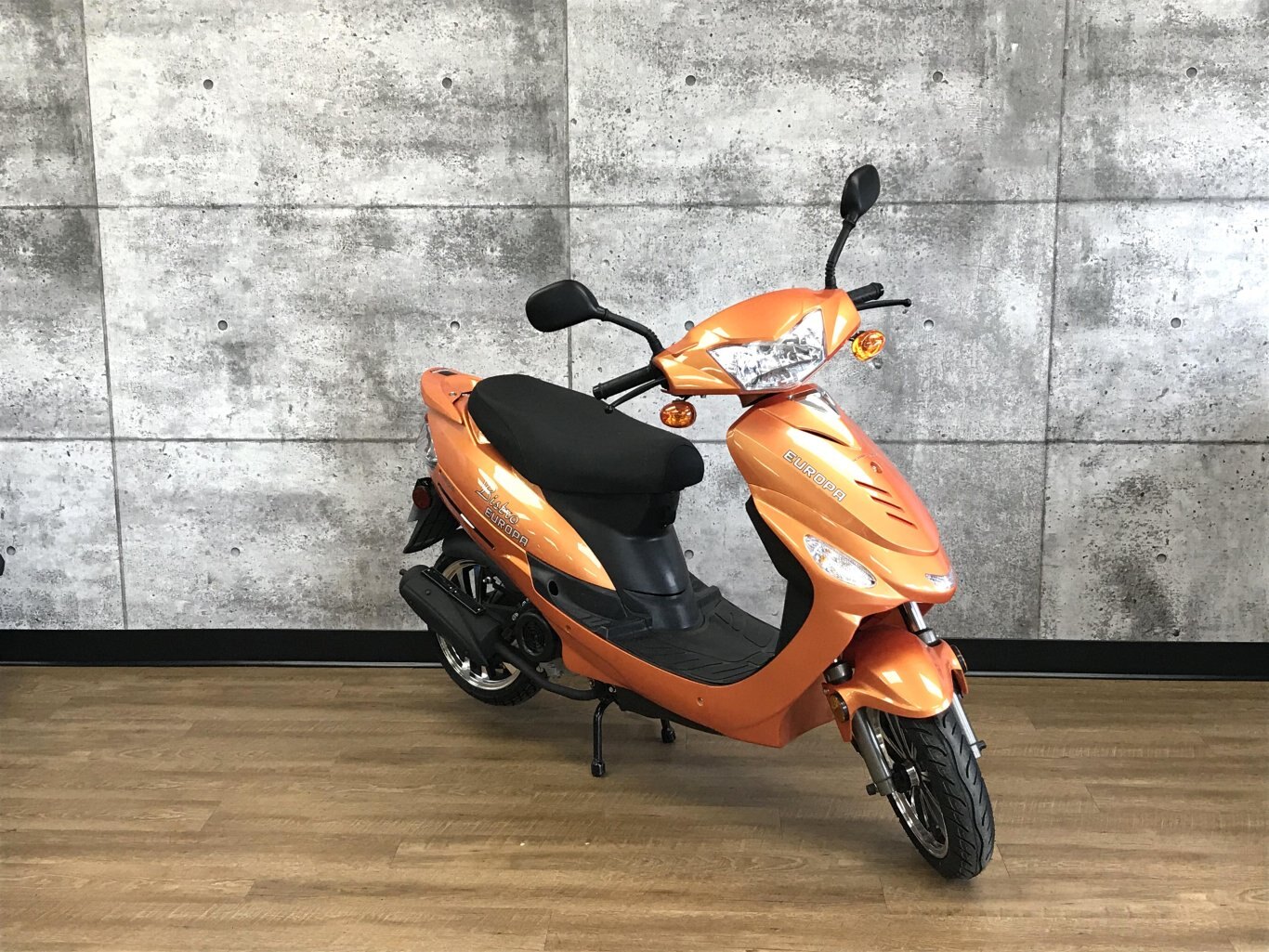 Scootterre BISTRO EUROPA 50 Orange 2022
