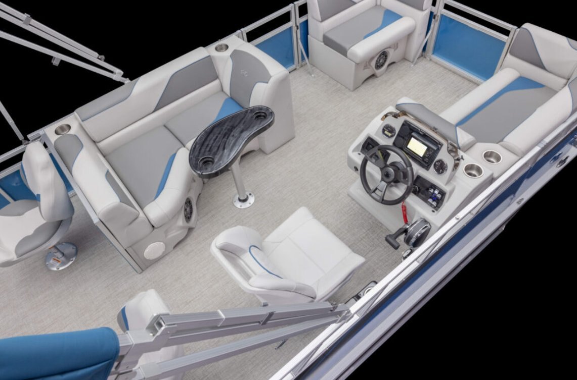 2024 Avalon Venture Cruise Bow Fish 19 PI