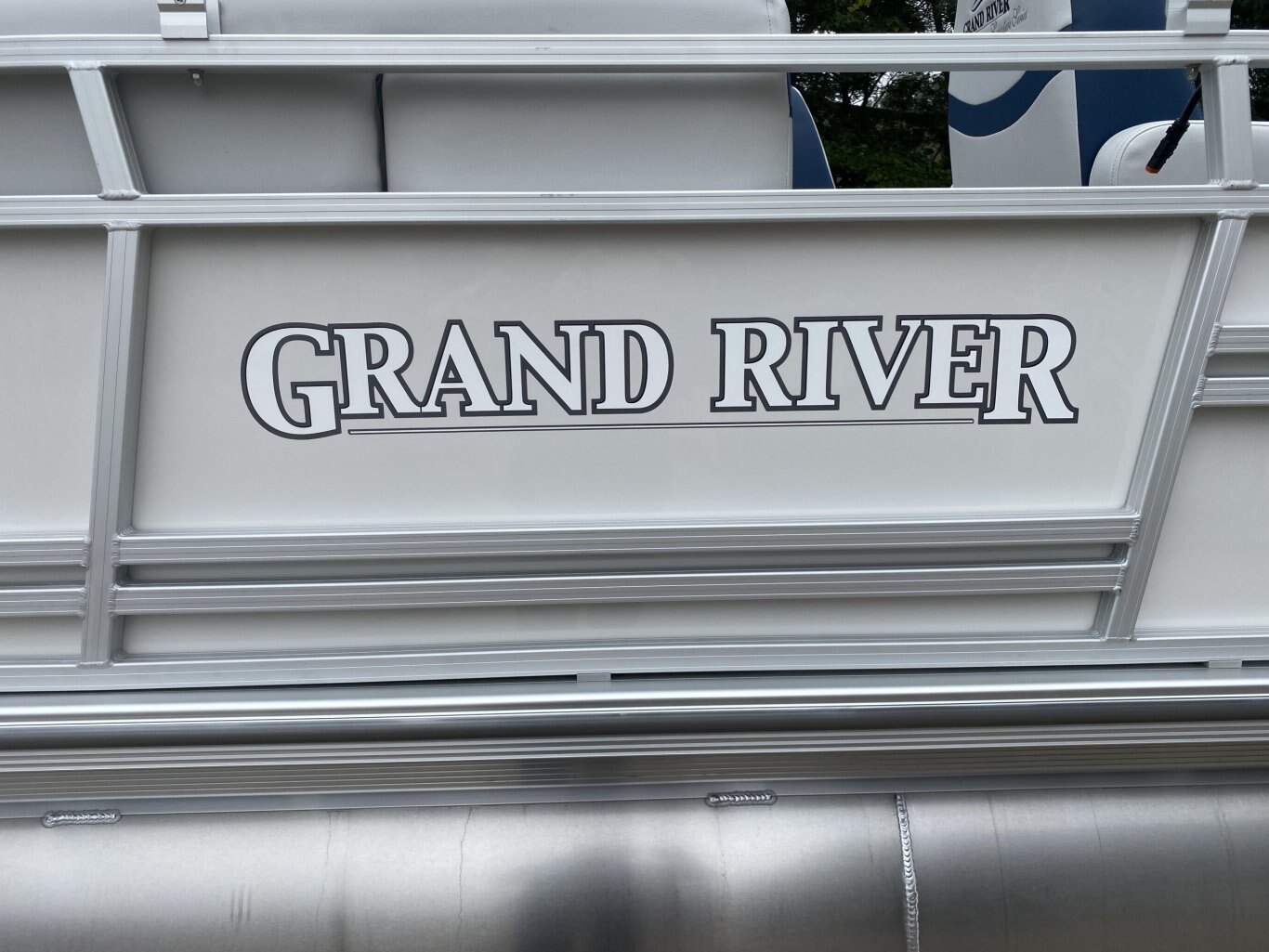 2024 Grand River 22’ GCR/GCRST SIGNATURE SERIES