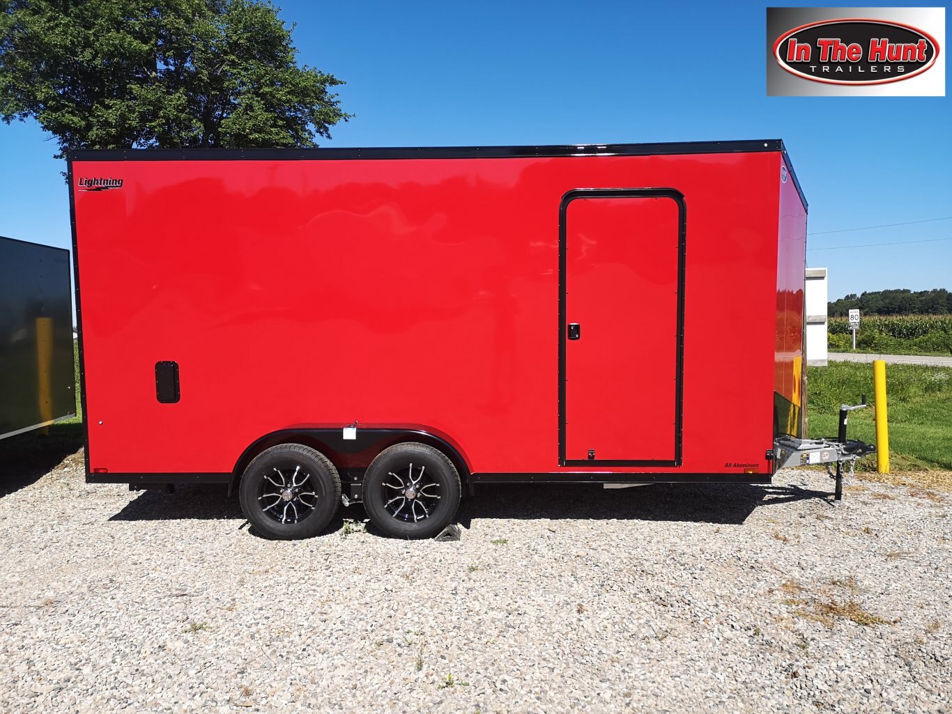 2024 Tow-Tek Trailers 7x25 Drive in/Drive Out aluminum enclosed Aluminum Snowmobile Drive in/Drive Out